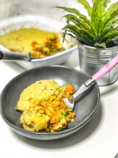DELICIOUSLY ABUNDANT VEGAN SHEPHERD'S PIE (LOW CARB, GLUTEN FREE AND PCOS FRIENDLY!)